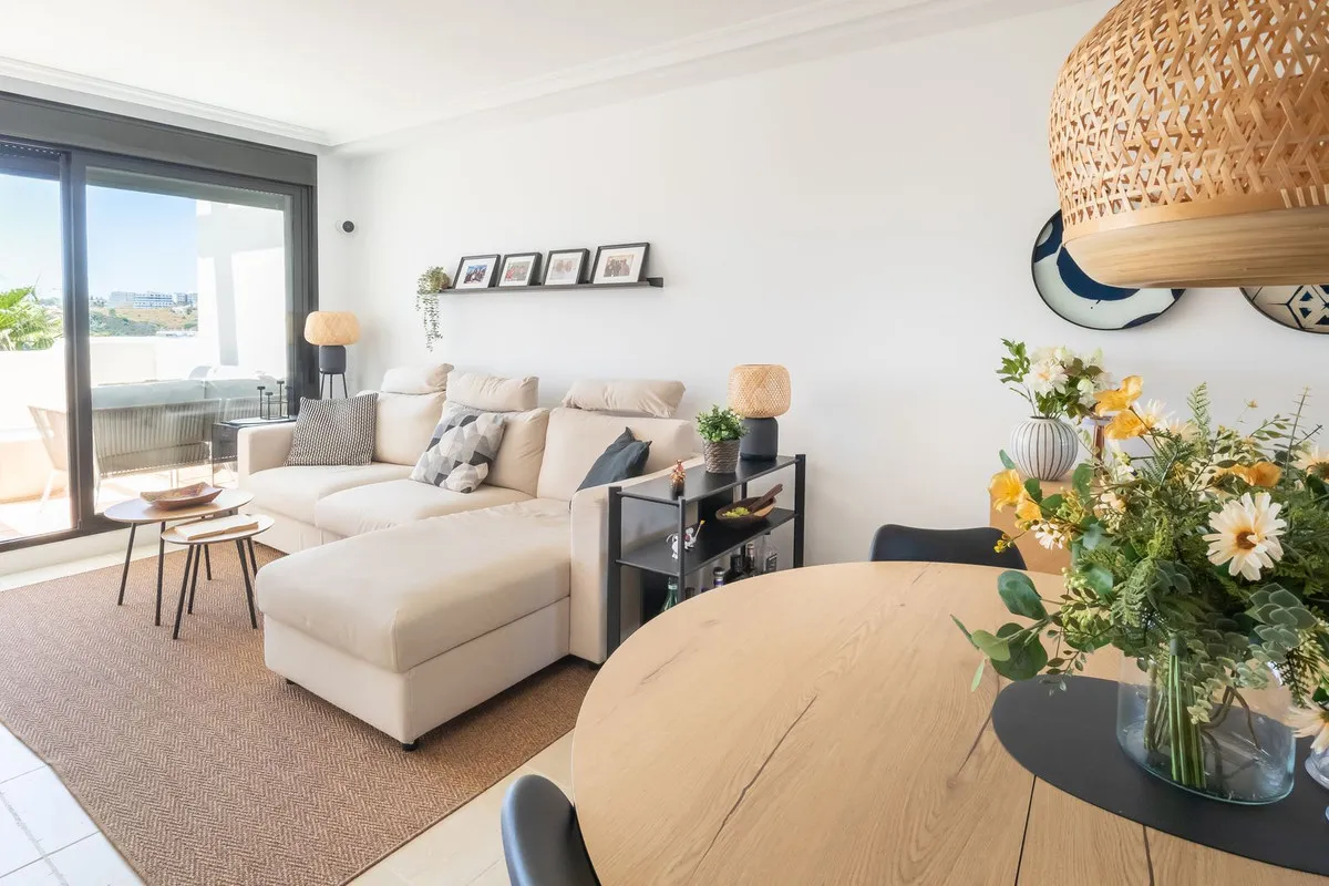 771b28b5-18a1-47de-a002-abb98bd37e33