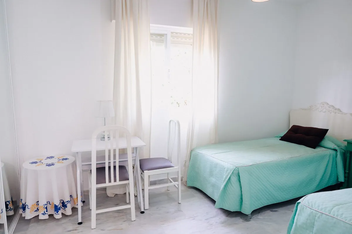 2bf34b5b-7852-4784-bf02-611a901e6abc