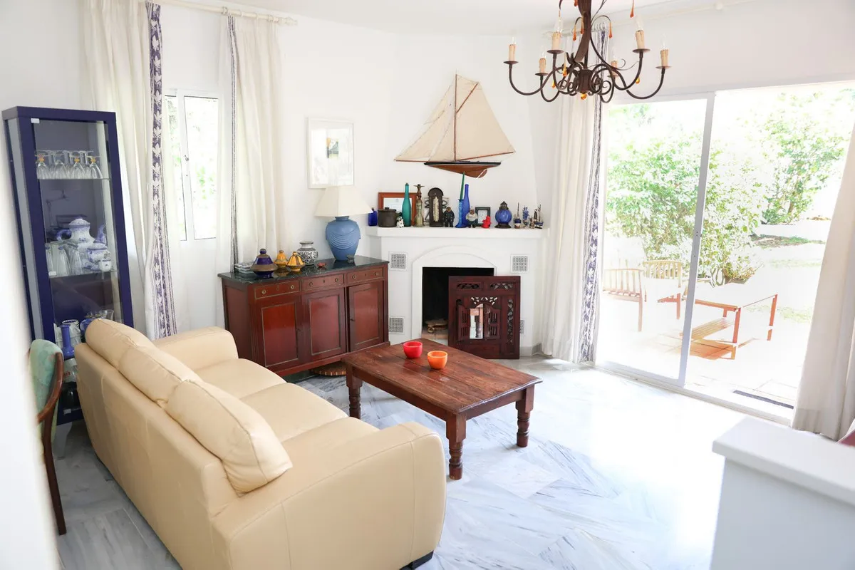 61736502-11a8-497c-b260-9ddf4dd5a8f3