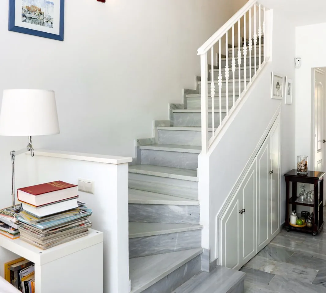 aae4017e-d245-497f-b60e-a5bed258f450