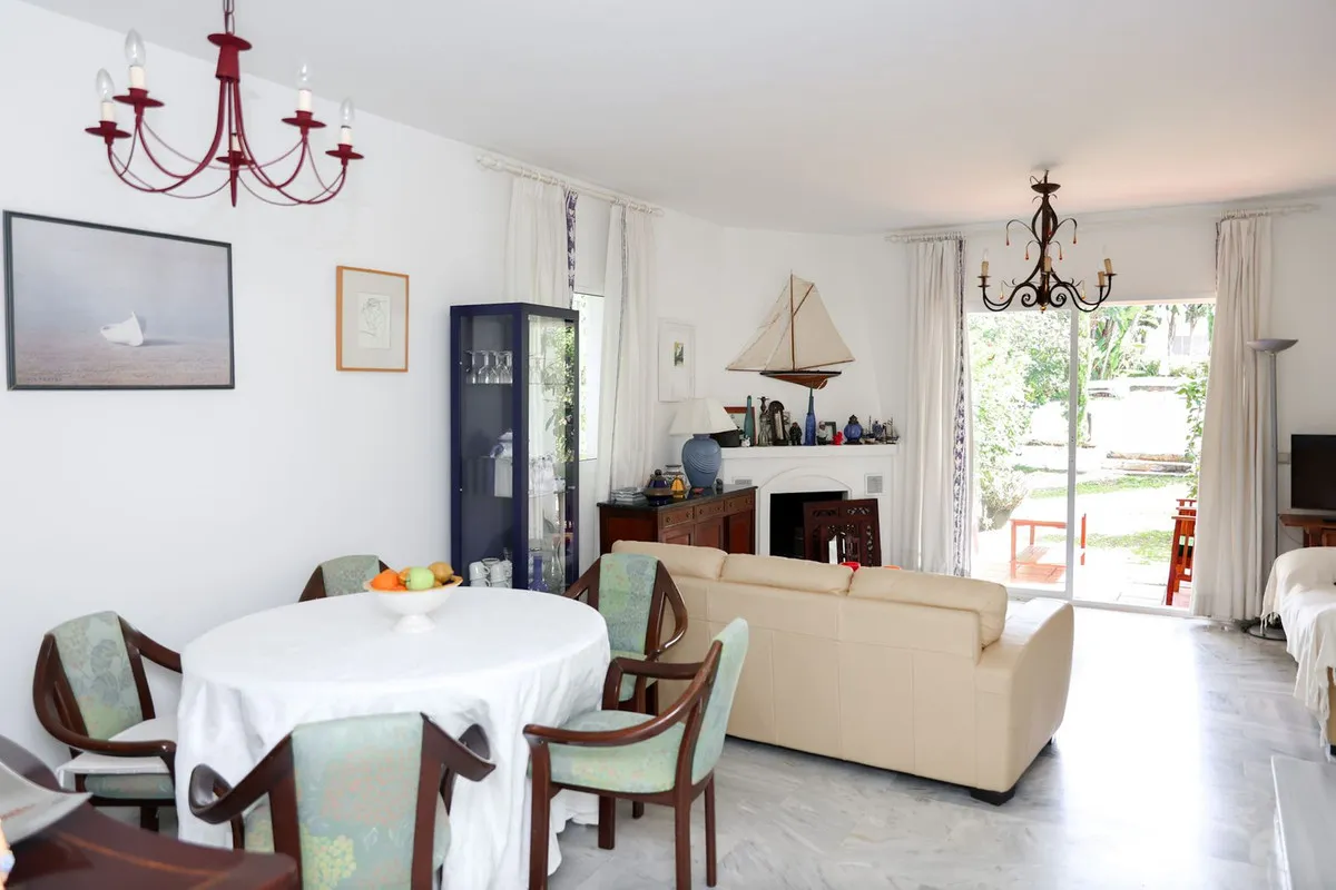 ad6e9be0-a279-4ade-aa07-ec77024d7a31