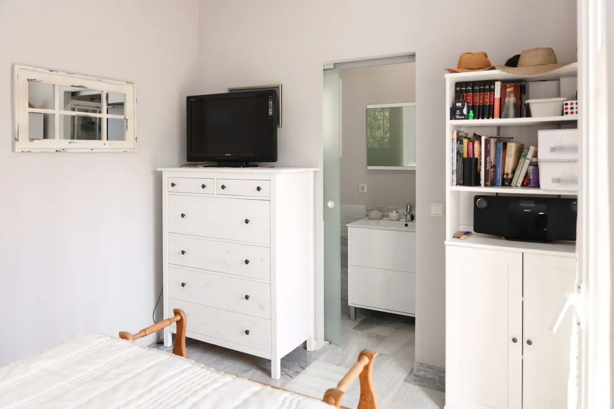 f4570411-6ce1-438a-8c45-d0c9c26abc38