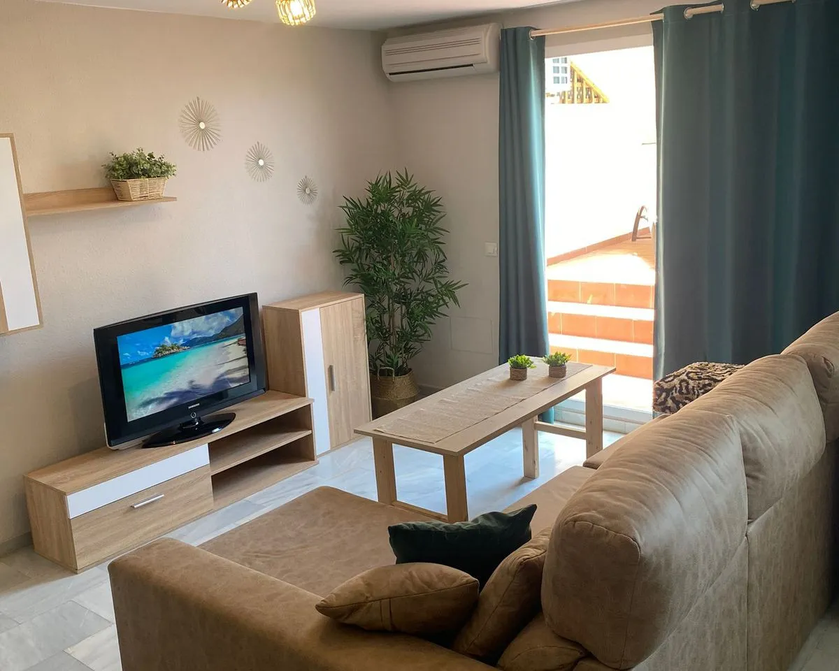 3cf38bb7-6805-48e2-9615-043b310b83b9