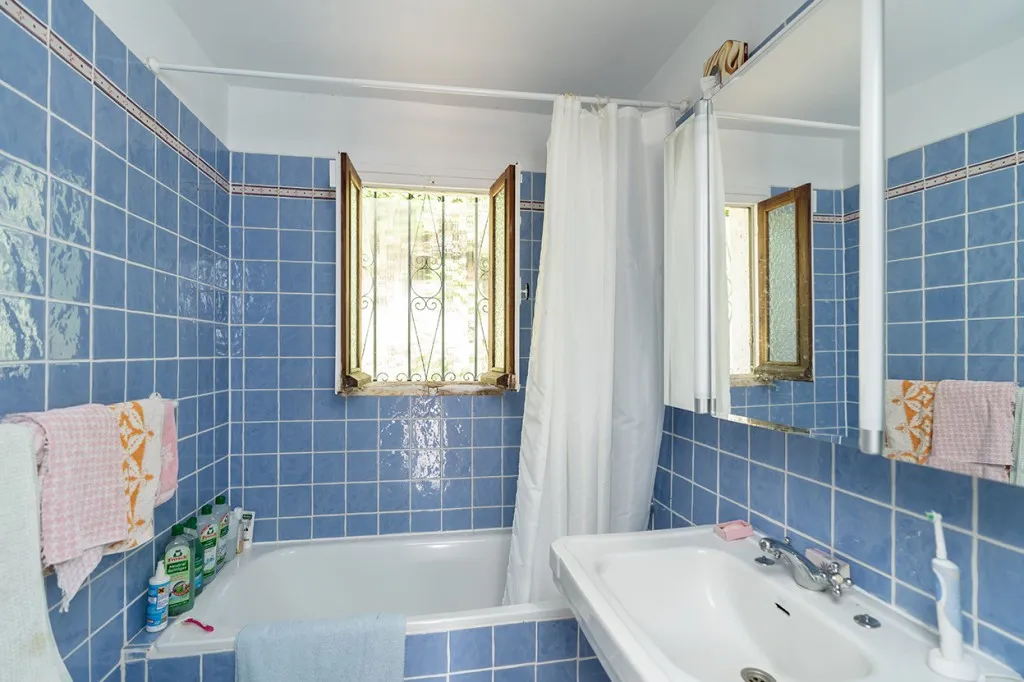 524183cb-b108-4ae0-b5bc-a9c88944e0c6