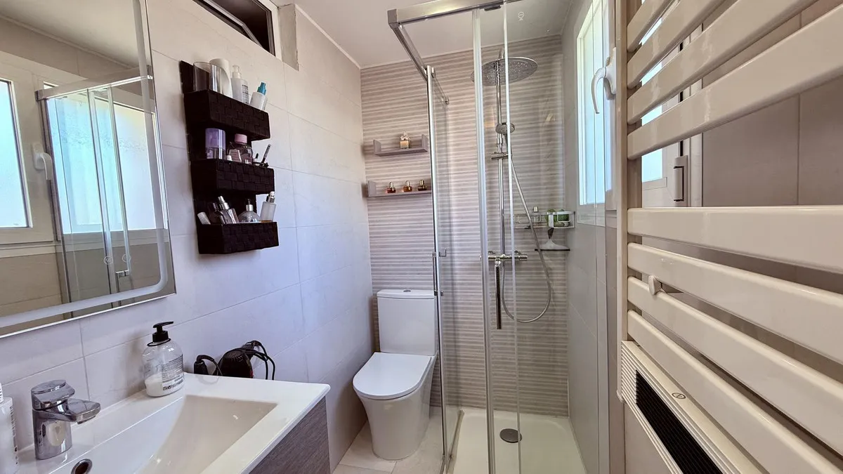 5f8f5367-22e3-4f38-bb1f-8d4cdd9588bf