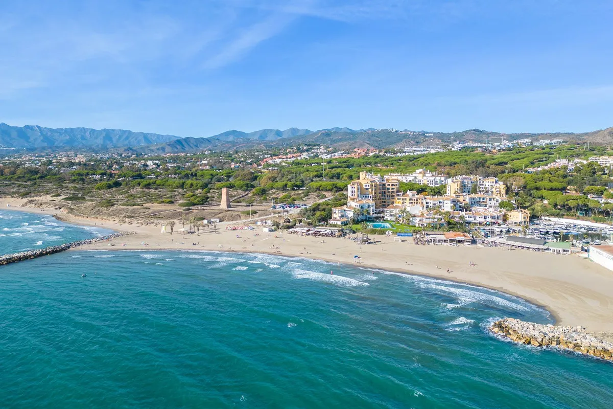 f40d66ab-a1ea-4aea-a5ae-46e4bdcf974d