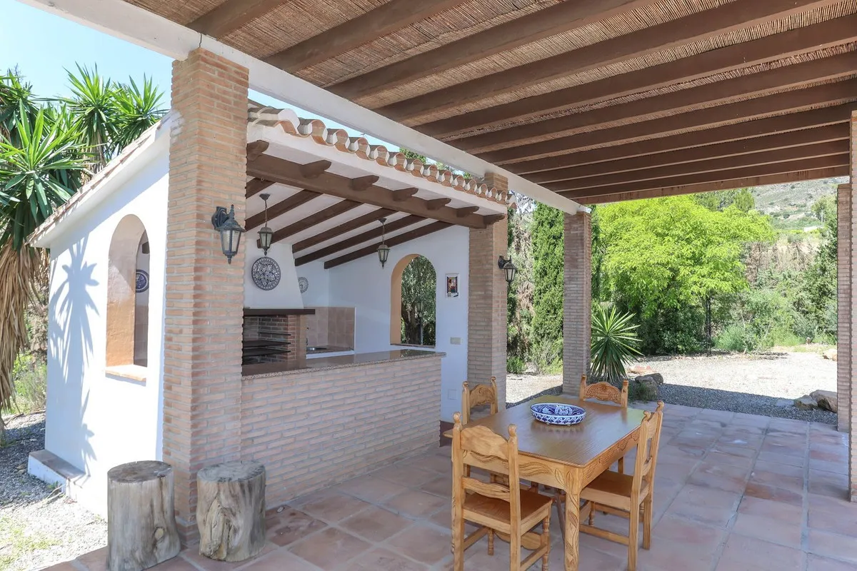 08c90b98-265c-4d07-ab1d-91f9e1204e6e