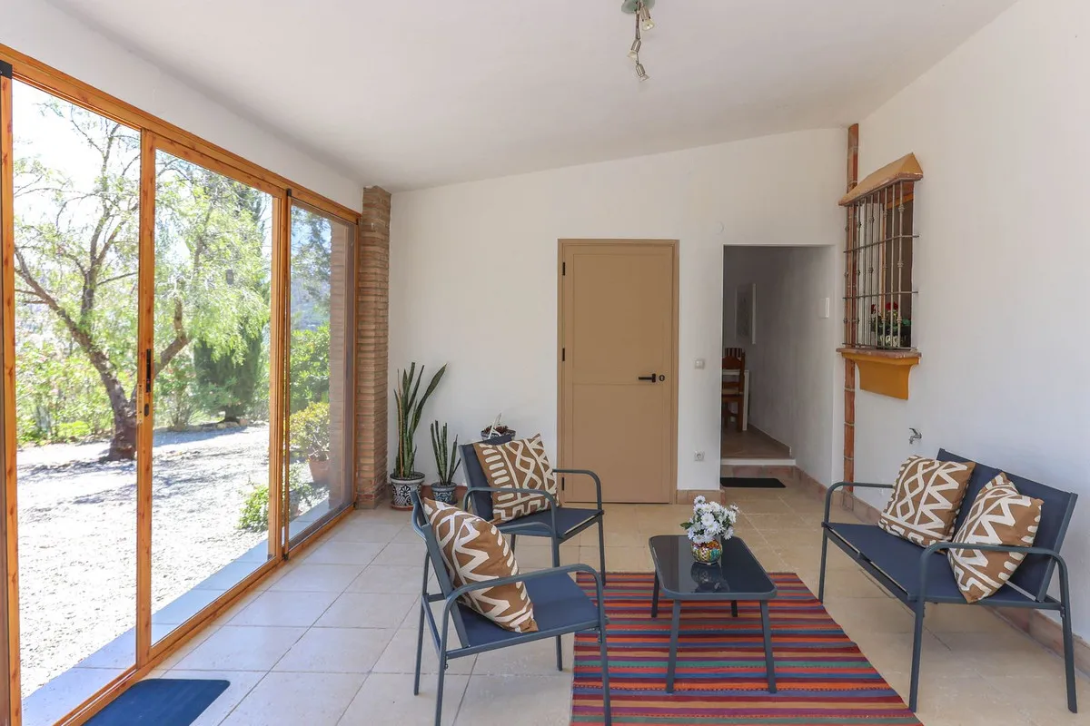 891aa4ff-e921-42f3-a274-ed09767f5cc6