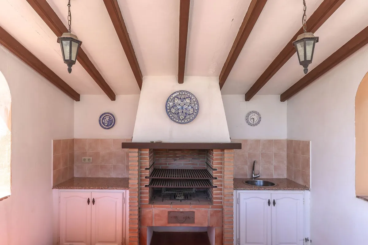 8f5dfcde-f6e3-4647-9e64-d5042c7d6654