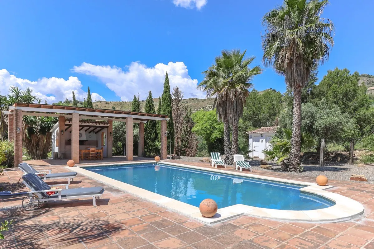 aad7f22a-22fa-444f-a3f7-cd6b52692239