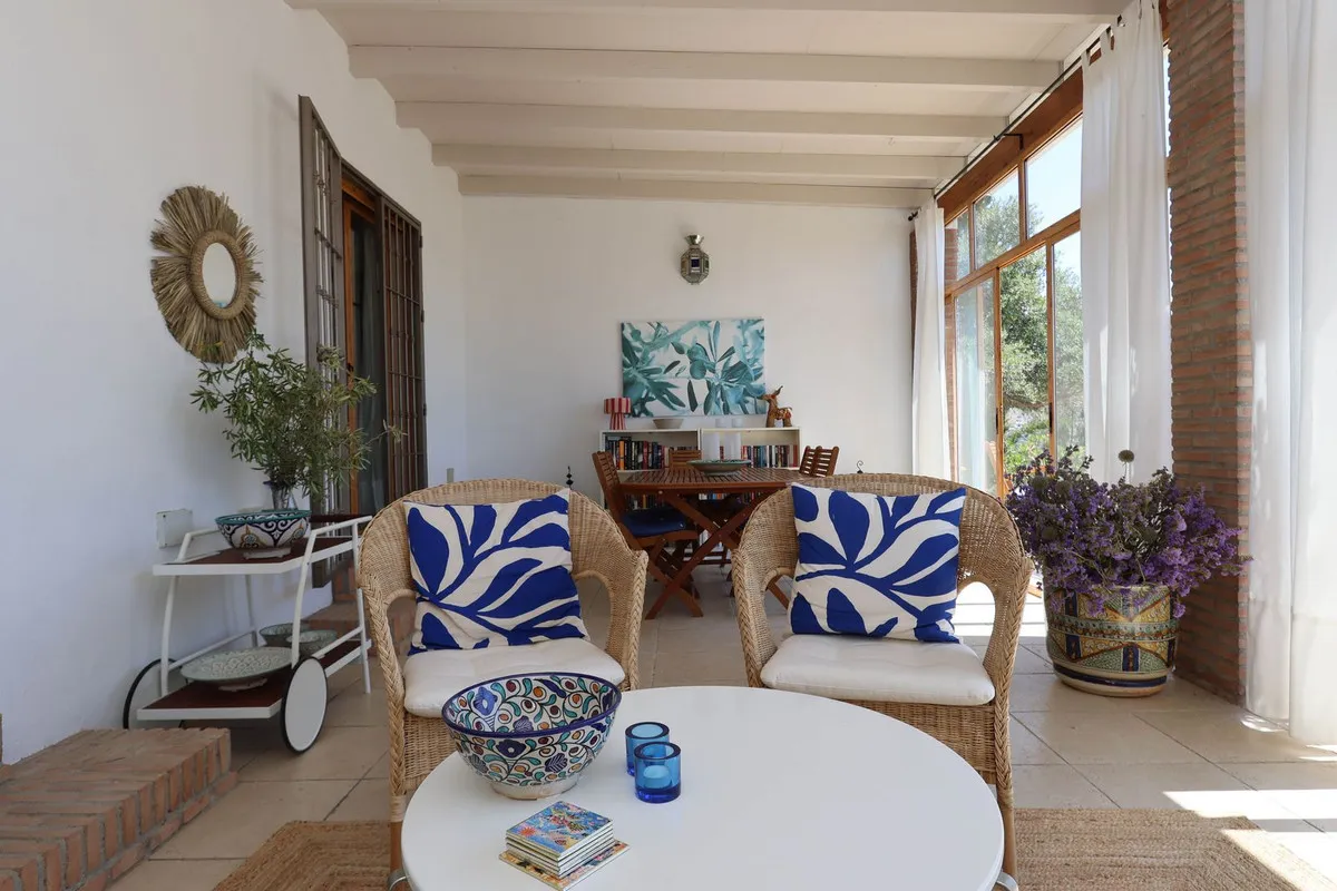 cf15f05c-0bc0-4c7b-85f4-709b38ade3ba