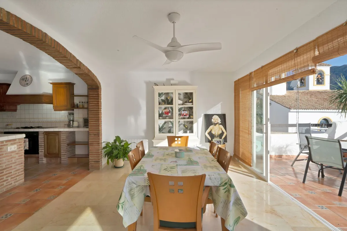 5ce855af-31c1-49f1-bc54-f9f0a240c072