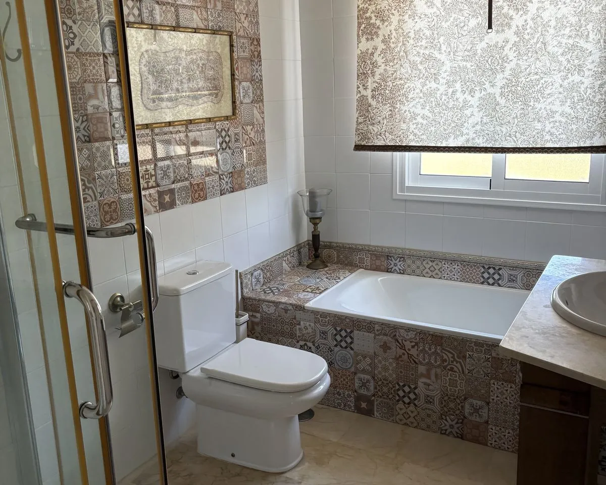 31b6e83c-d19e-4765-9de4-11b455fe01d4