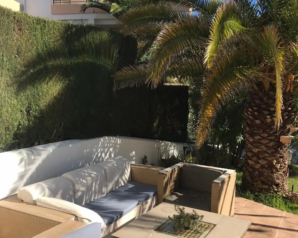 f3449b08-3285-446d-b990-d0e0a99fd44e