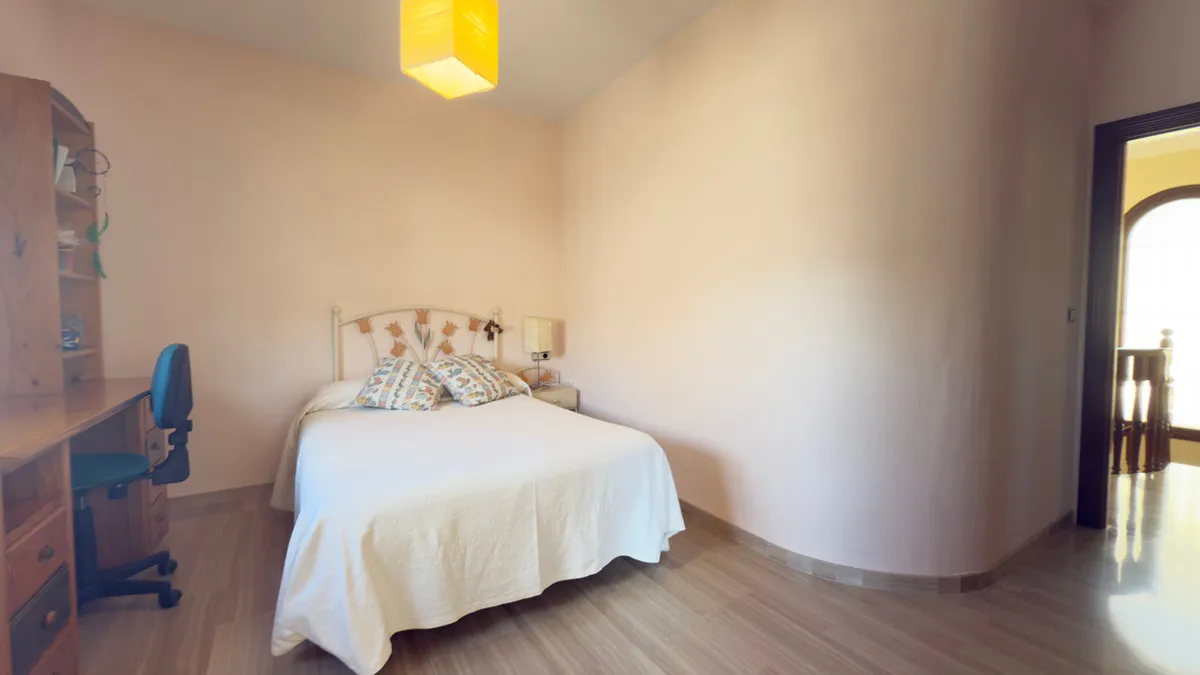 3160e231-0f23-4dc9-8d5f-a765d683e7ba