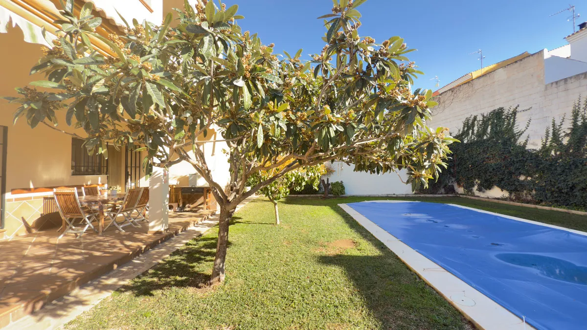 48cea720-0036-43aa-ac5d-5e0f614b2178