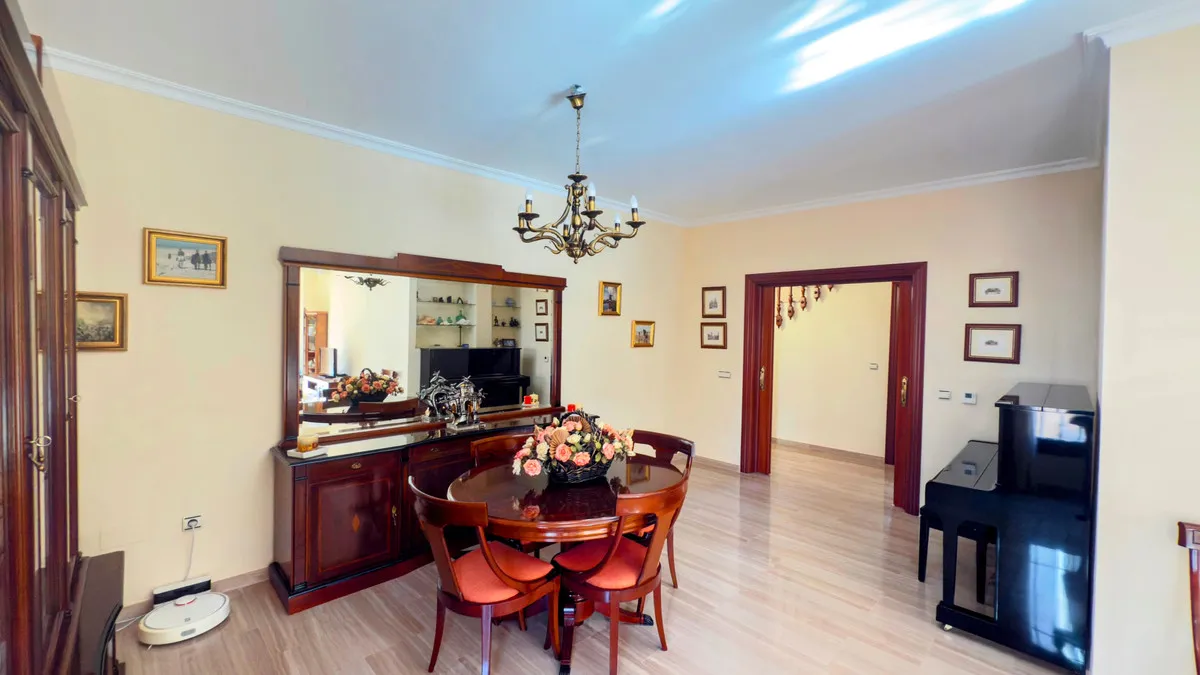 684abf8e-42a9-4f17-98db-8b5e4ca5082c