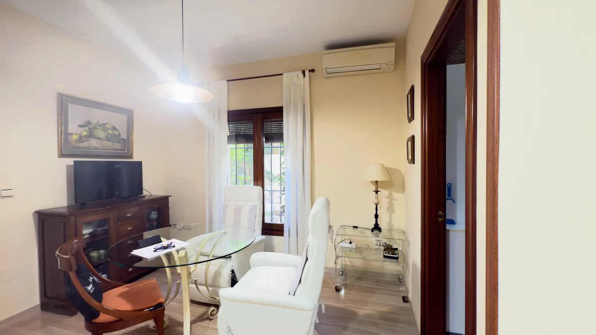 77644f79-3ec7-4f0e-9e4f-08b8a051fcba