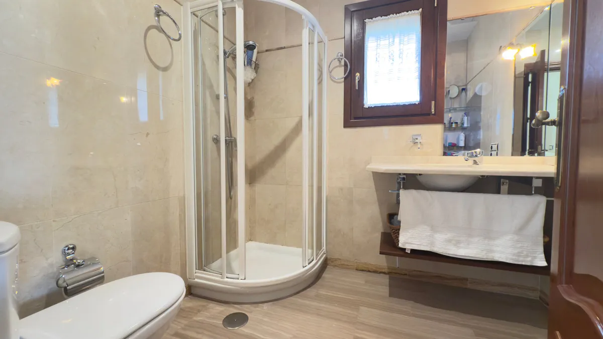 7918f8c9-0da2-454c-bdd6-88ae719786d4