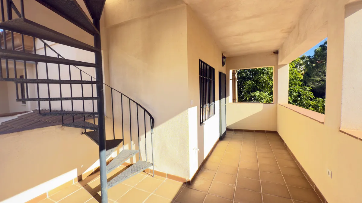 e99de231-5e2d-44cd-a636-0502cfd3e42c