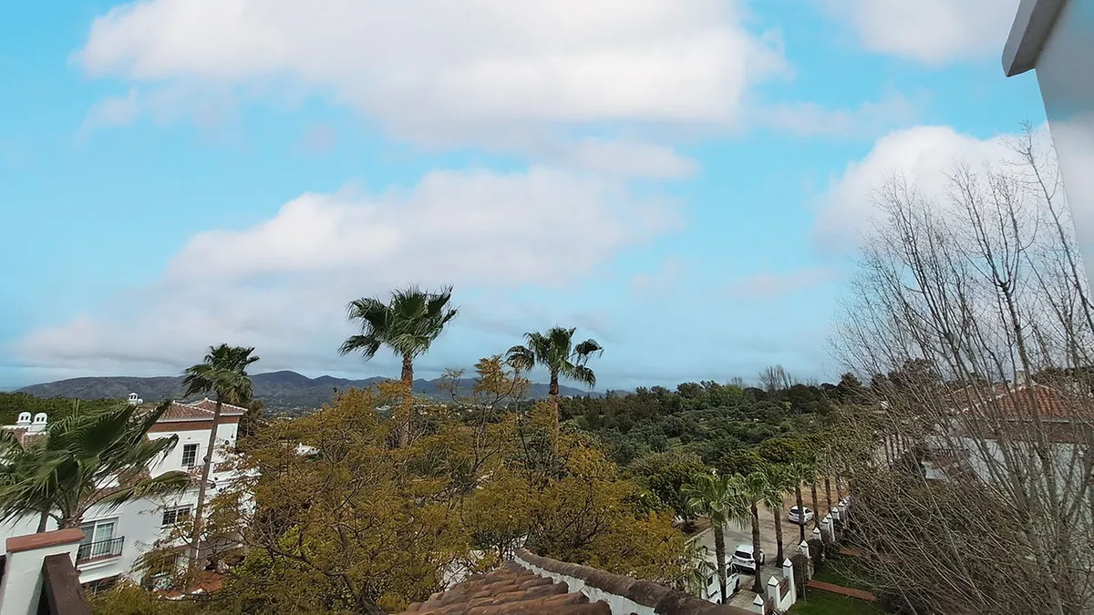 93616c51-70b9-4403-9167-5dc8f52f394f