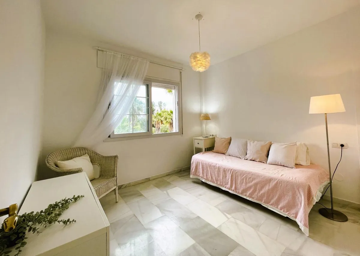 a9f17ecd-c475-44d1-8f22-4c73d091beb3