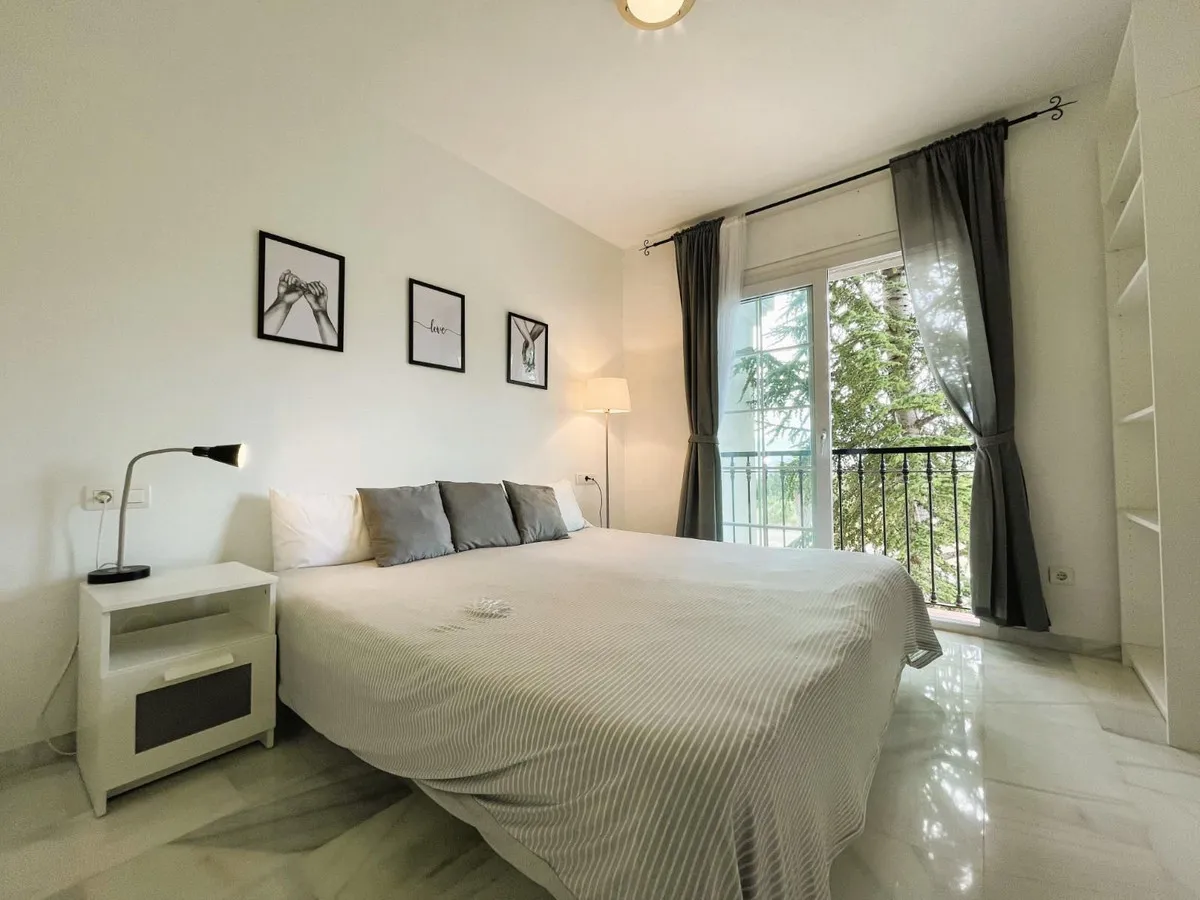 fcc9ff53-773c-4c54-b1d5-ee937c3e9e73