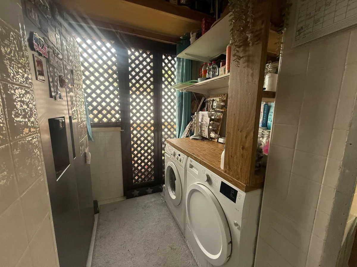 5524176b-f7b8-4fb0-b059-51c61e5a65c1