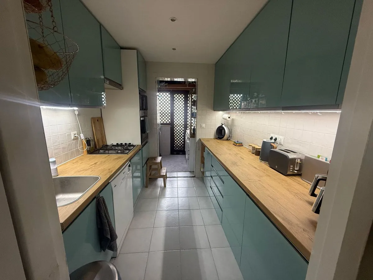 d730b62d-dd2a-40e8-afea-fa72063594c4