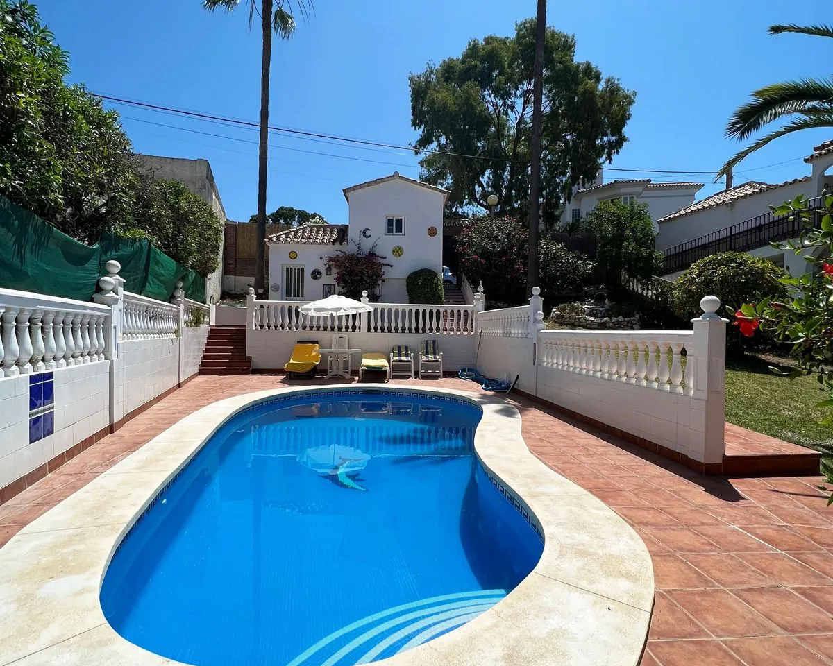 217bd649-9d0a-45b7-9752-2705243e809e