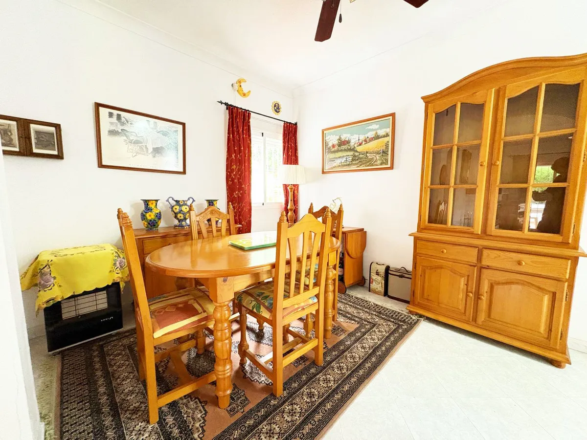 3ffdfb90-086d-42d9-a15c-eaf827673d5b