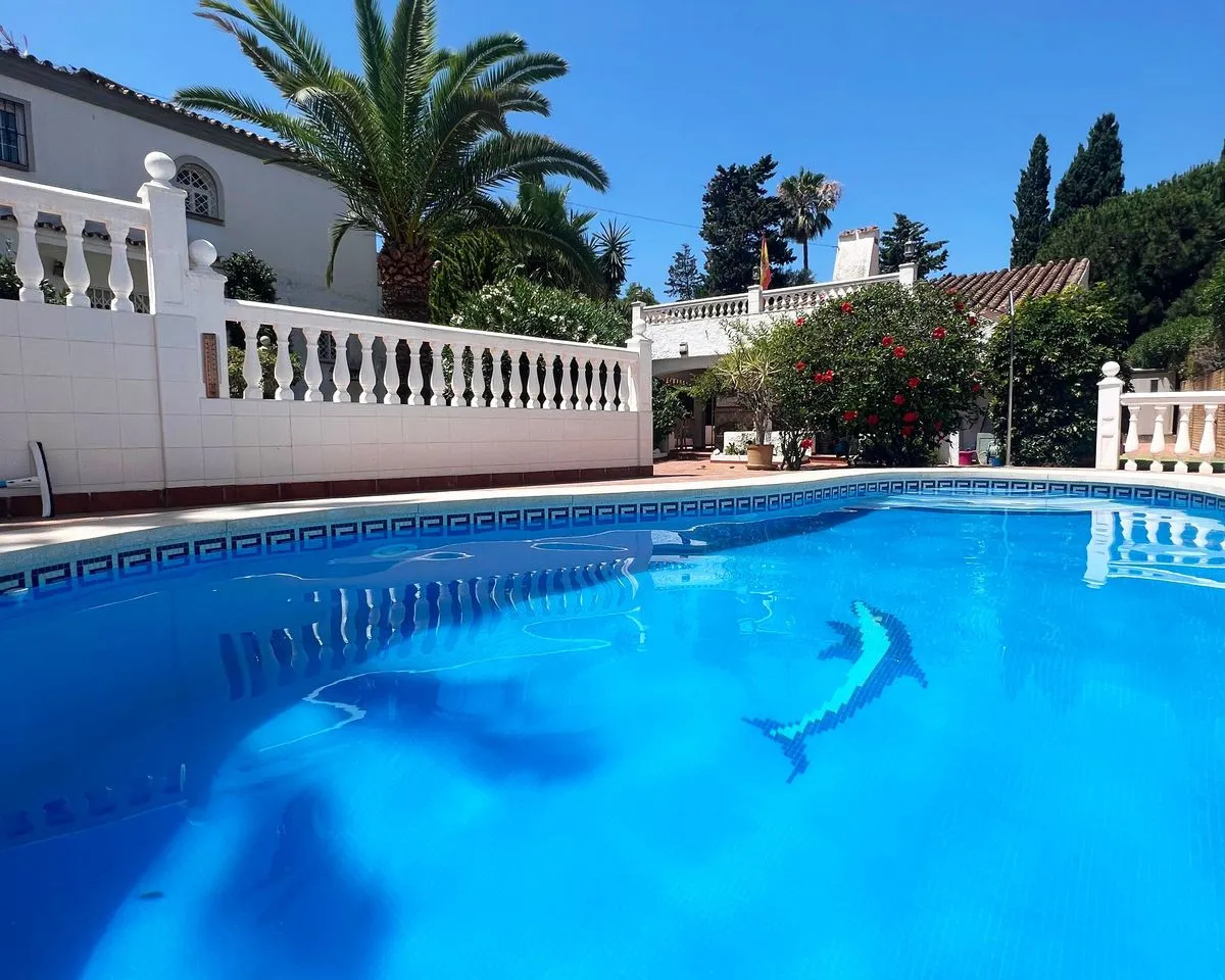 8eaf479a-0a65-4e0b-81a7-5cdbc686ba89