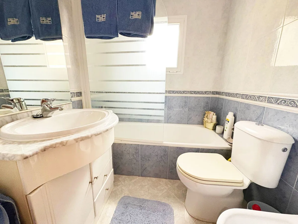 f7fa4826-e9a3-44d2-9770-e218555fa043