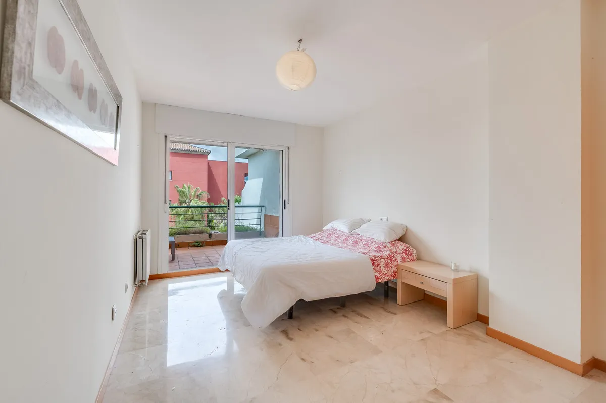 b0cff6e4-5ecb-4047-a4b0-f60d9dce4bde