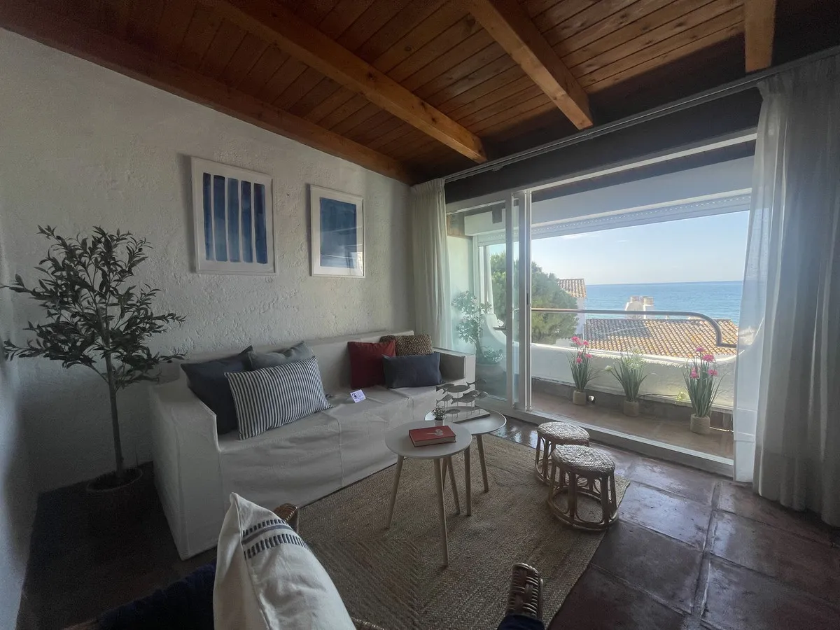 32a1e26e-1a0e-4168-90af-eff824e15520