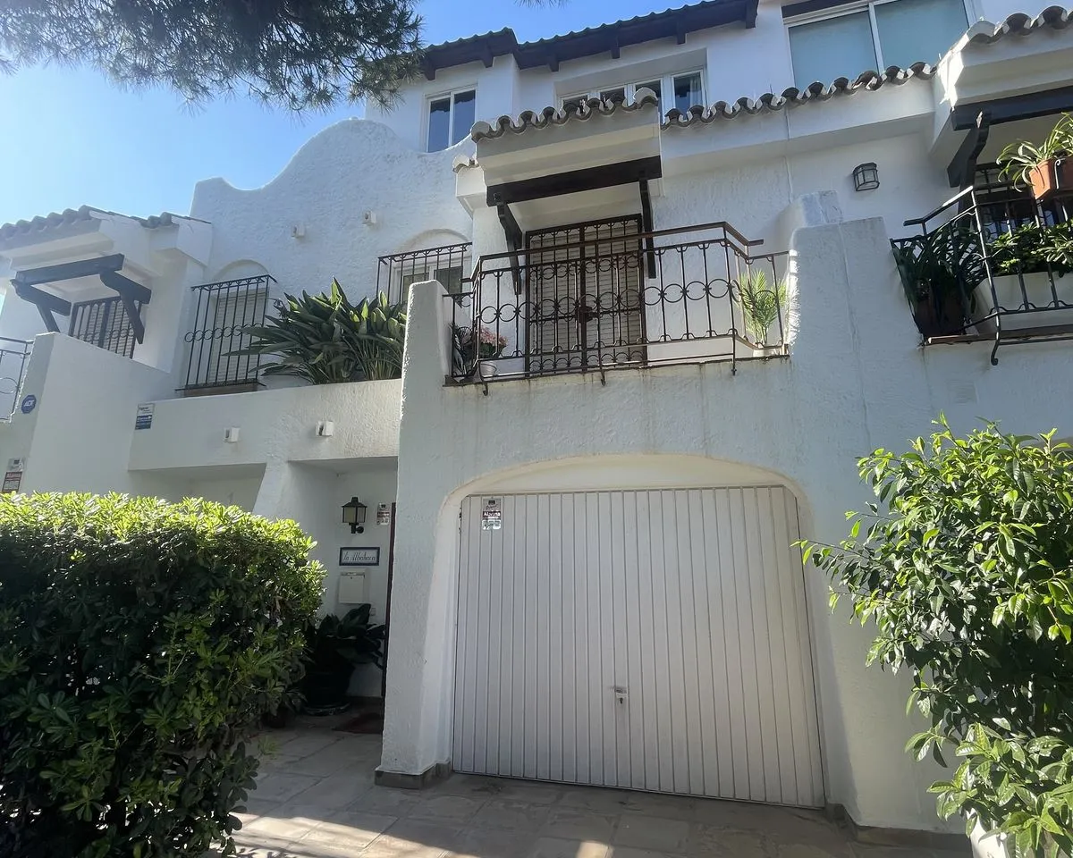 b8a3377f-1cb1-4fc4-9ff0-bfe33ceaa41e