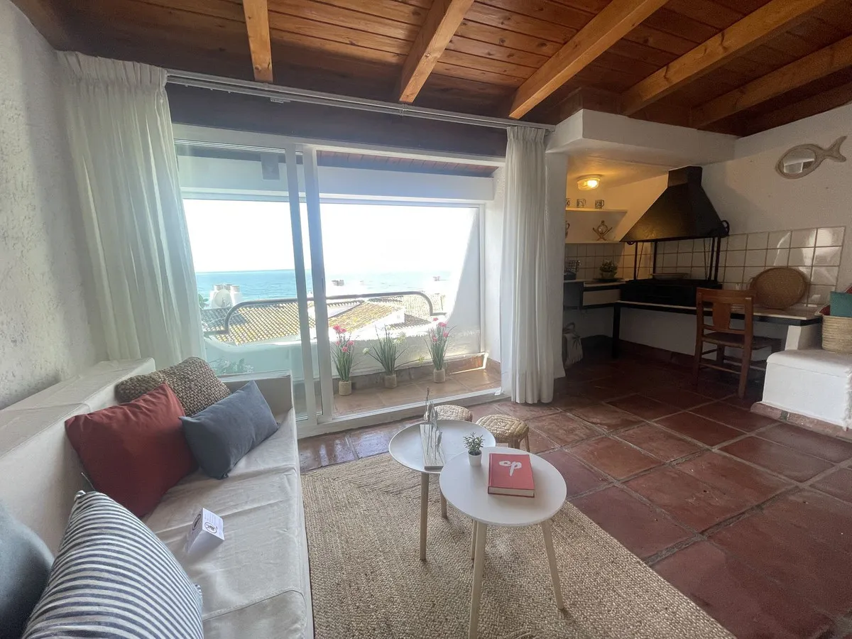 dafddf36-bd3c-4845-beb1-5936e0d47e17