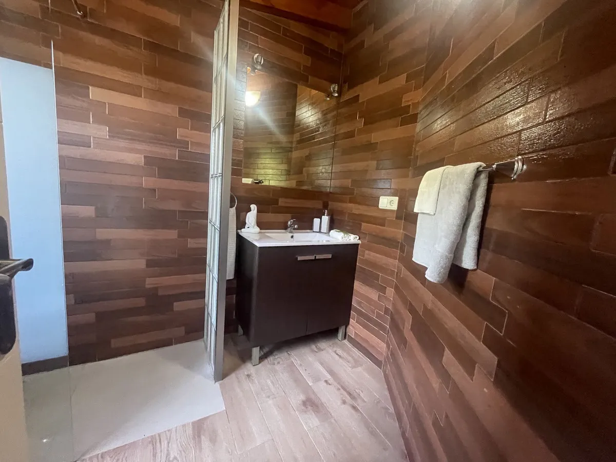 ed0e7c60-efcc-4076-909a-d5147006a916