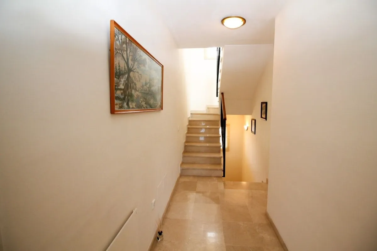 3b0fe210-5dab-4d95-a417-1fc107f0272f