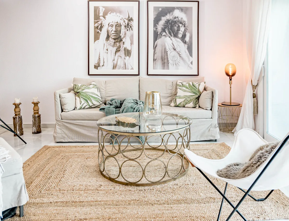 a295a9d4-b173-40da-a1d3-9b7003cf5e27