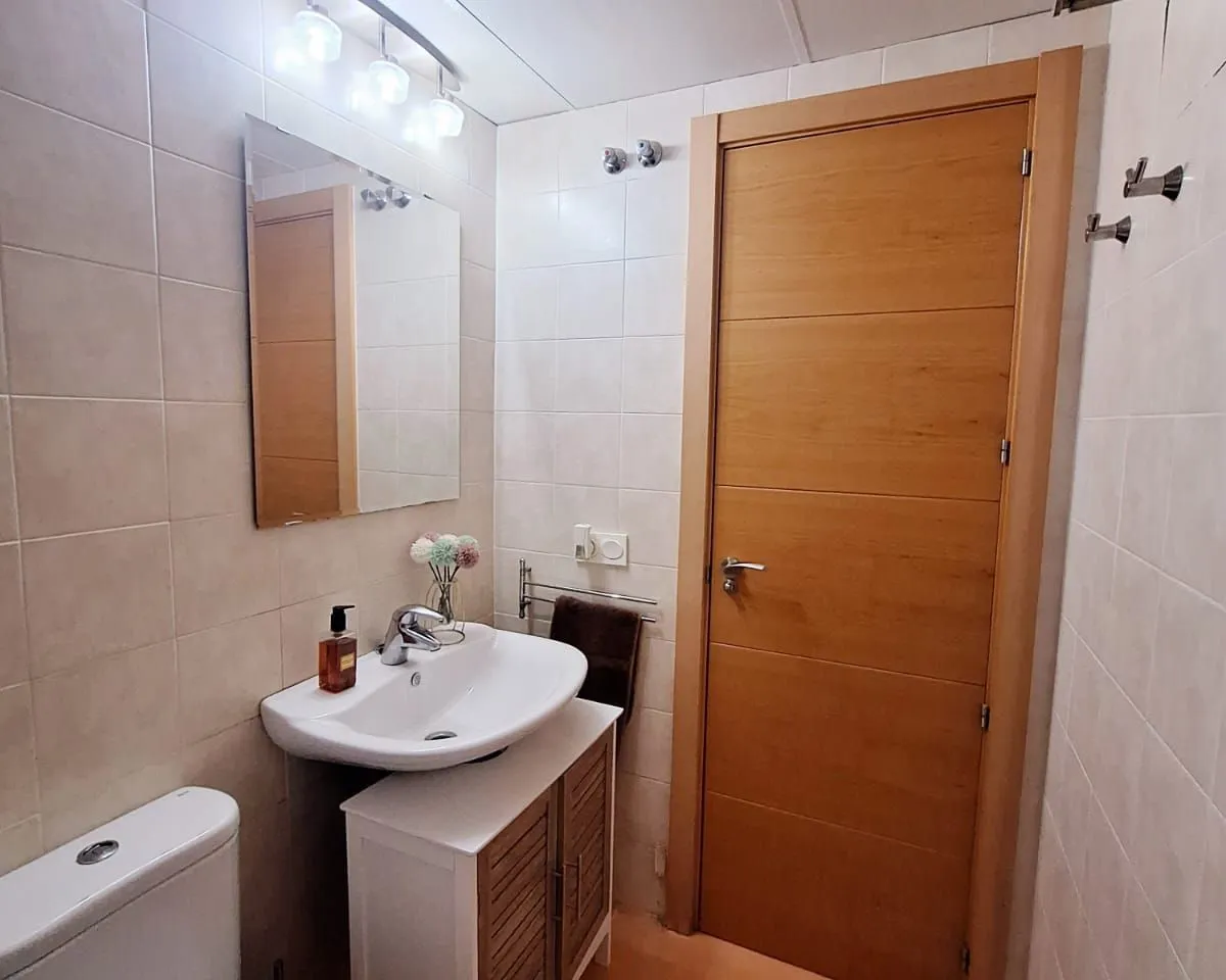 3f30eafc-484b-463c-84d0-d8b1171dcf20