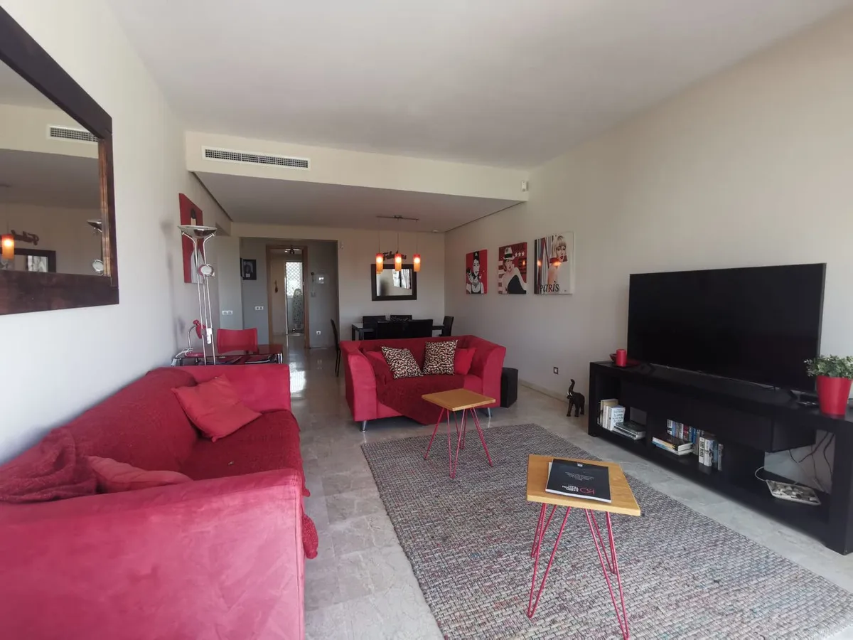 02e0a3c7-a48e-422e-a9c8-253f4db4cf9b