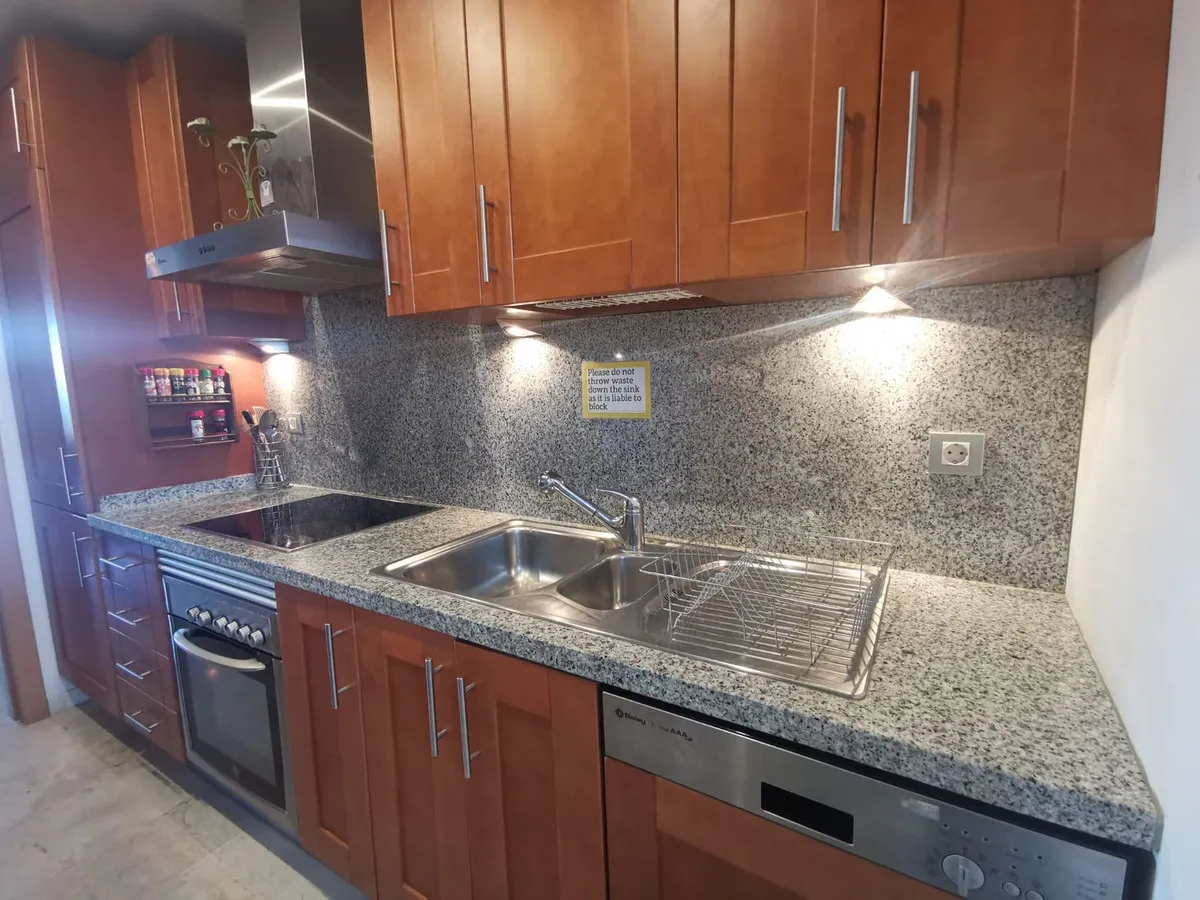 04ab1656-e292-4484-958b-609a86fc713d