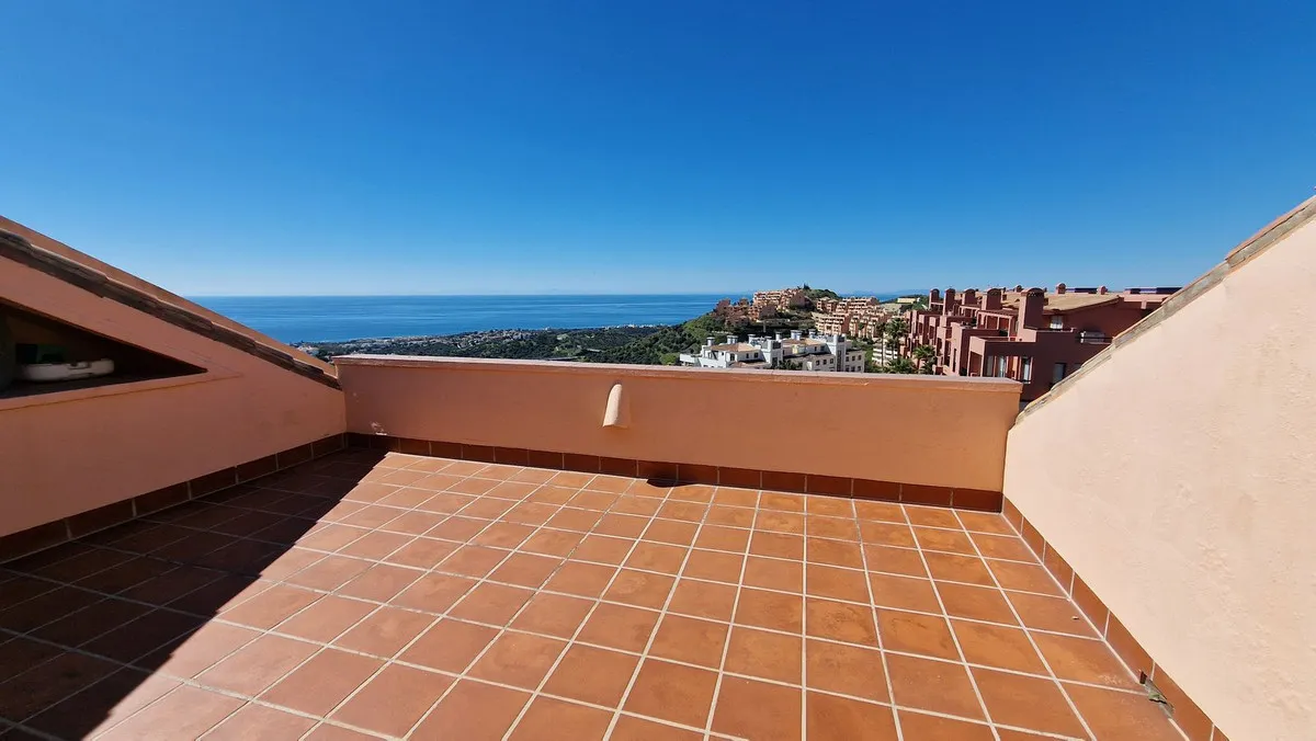 4d61ef00-ef4c-4fff-91e8-b4627eda6dbe