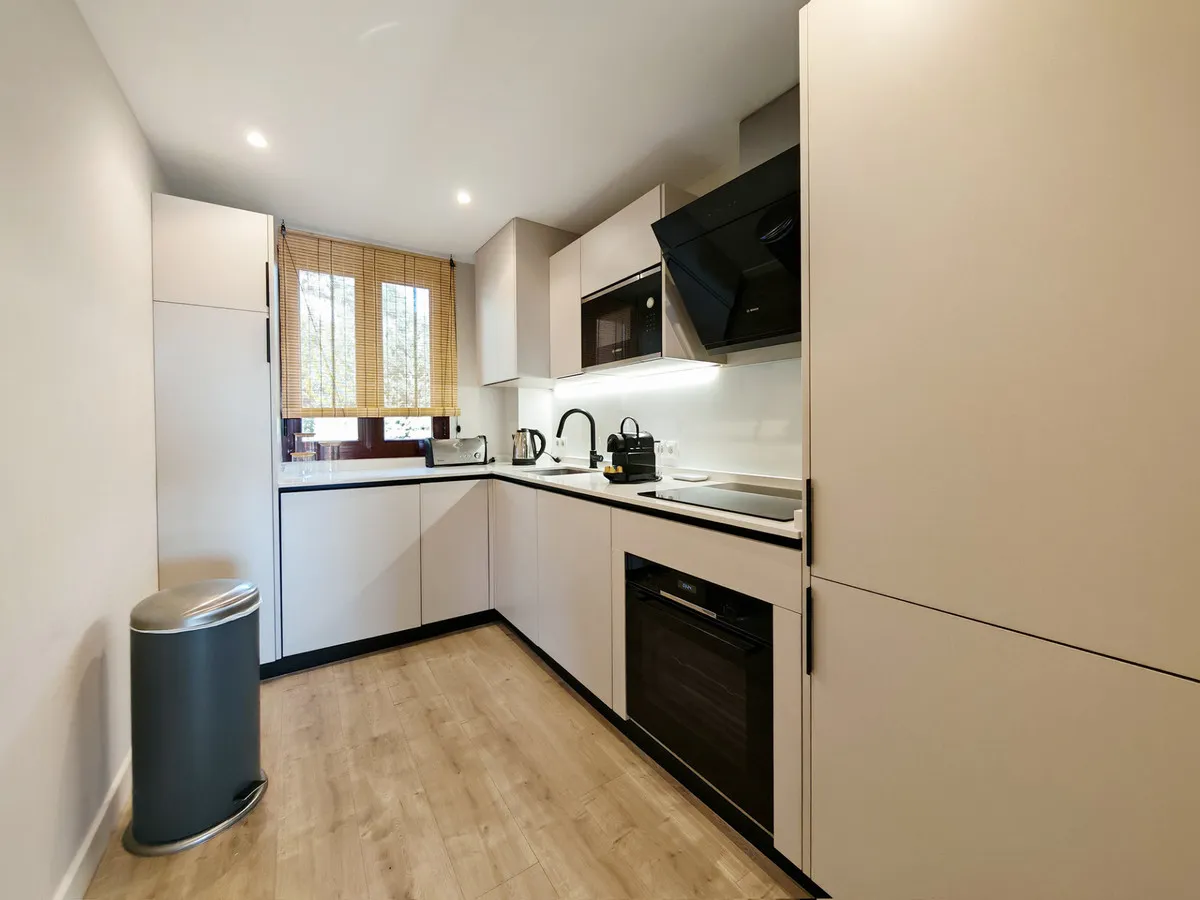 c22c95c5-ec4b-4d12-ab2e-4e750410ef35