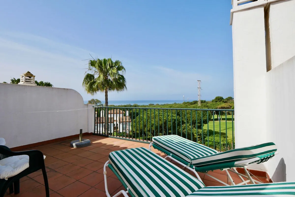 05ad66ef-80e3-4c7b-82f2-ebf2e535b96b