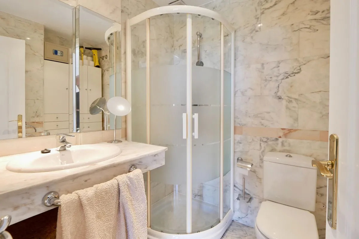 cdaab40c-9731-4cb4-958e-67cd0c4ec1ae