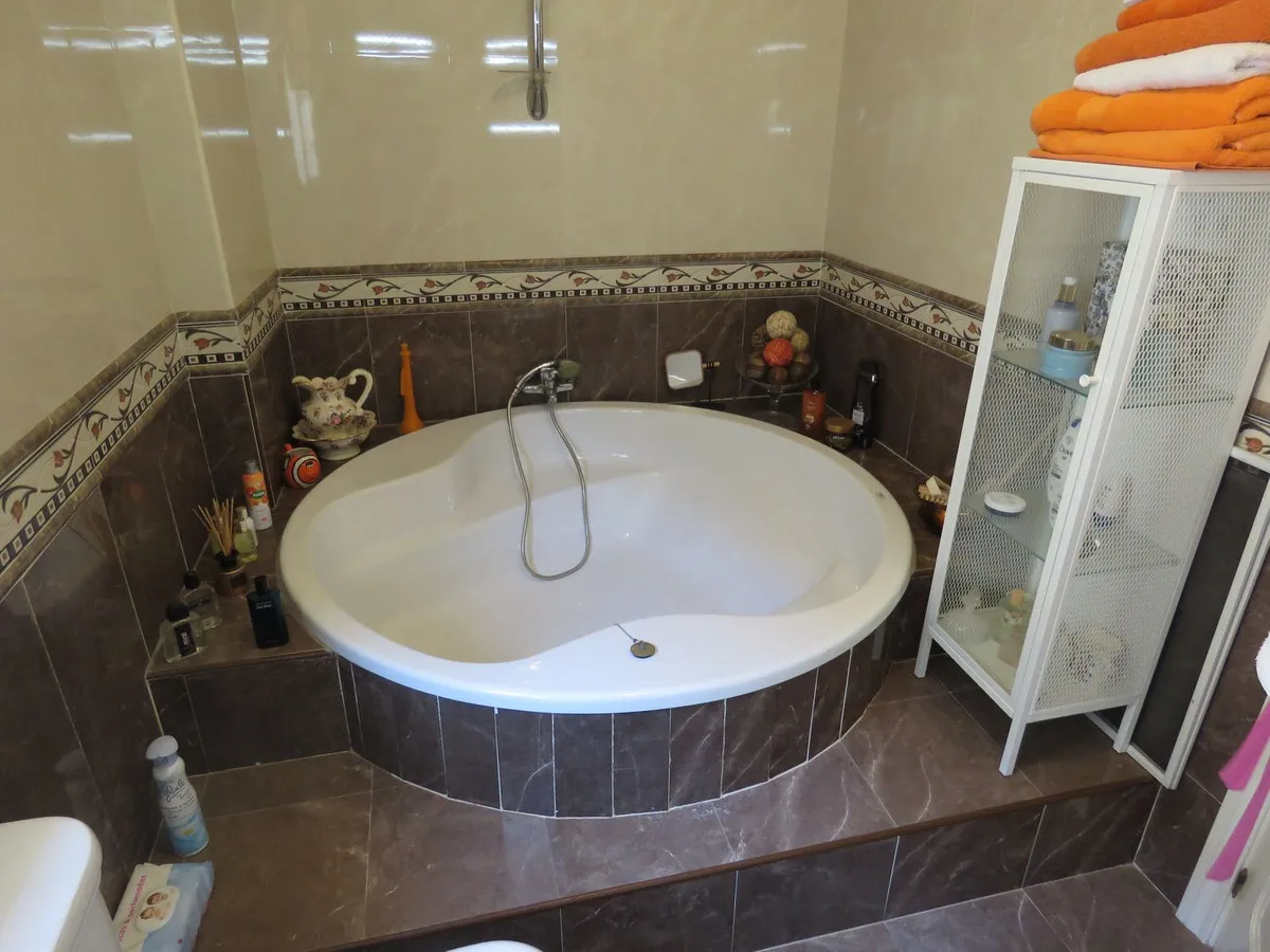 ae96903b-b781-4f62-ac92-0df0f2fb9254