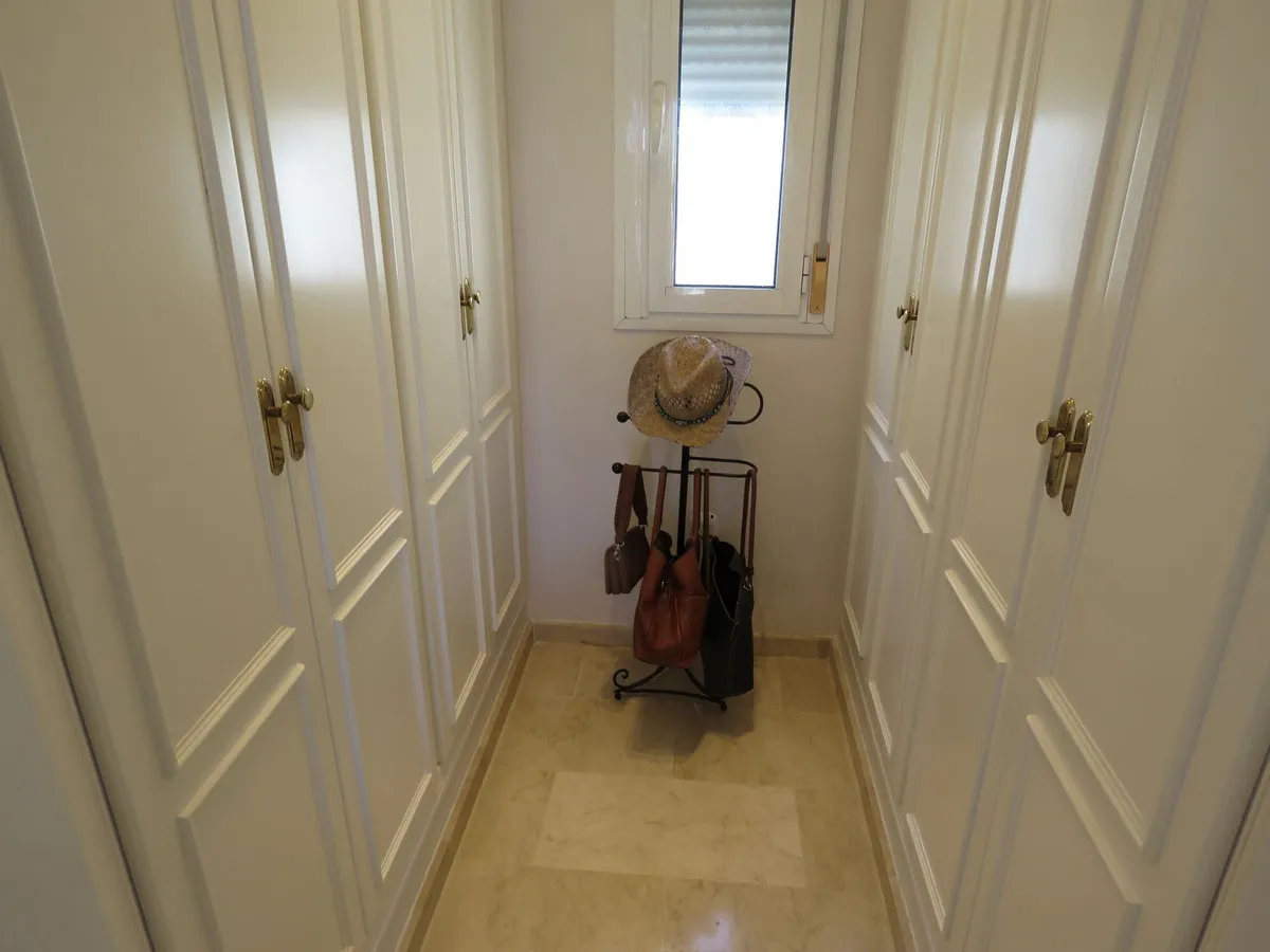 edf09593-8120-401f-a48c-14492c4e2b9f