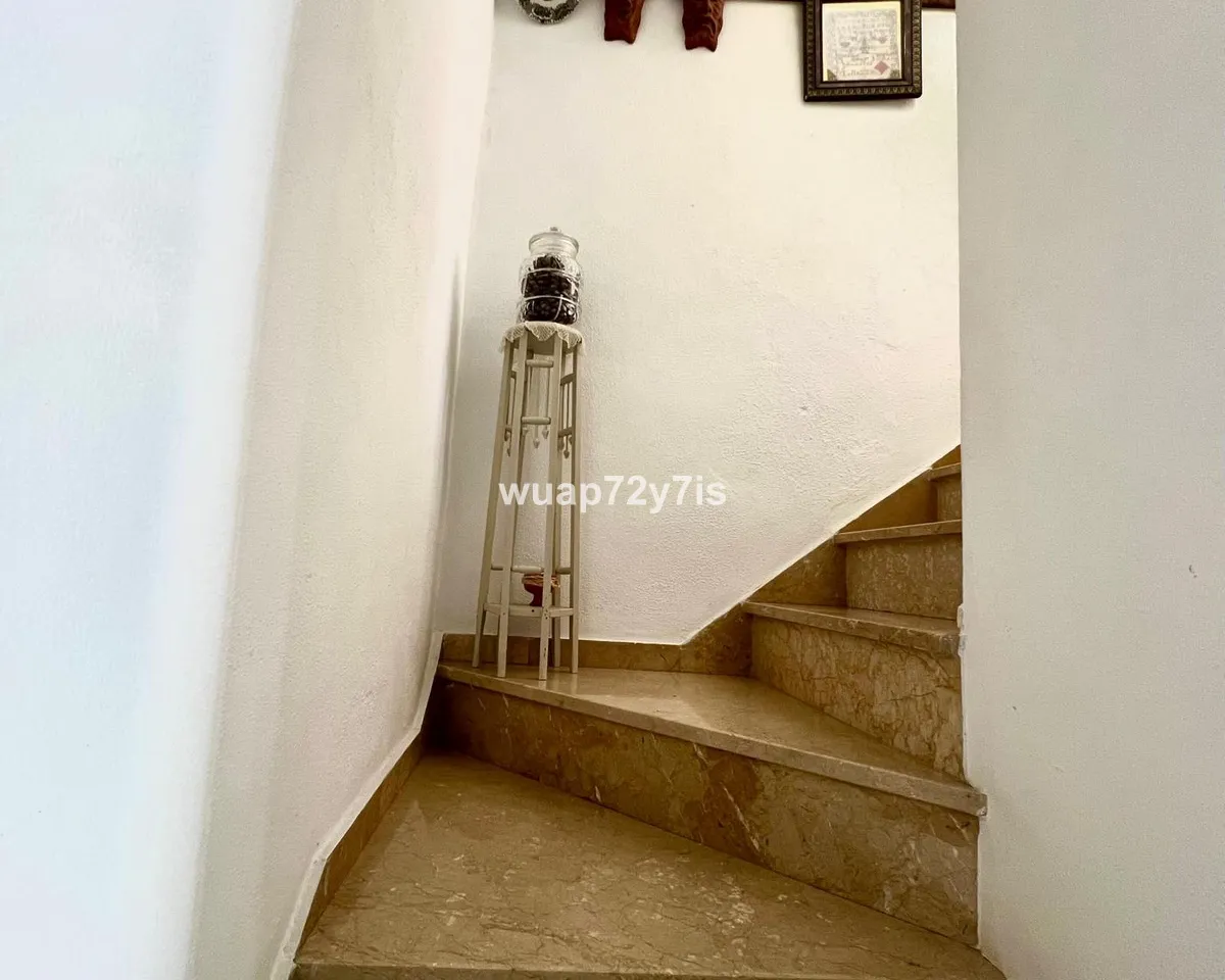 52344b1a-810d-4c75-bac5-a42b09a523f0